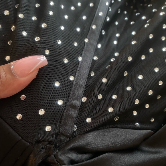 Black Gown For Holiday Party - Picture 3 of 5